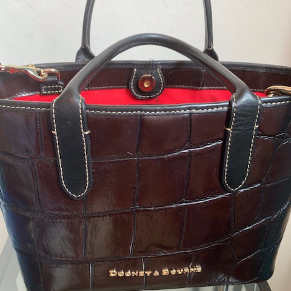Dooney & Bourke